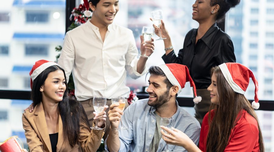 How to Clean Your Workplace During Christmas Party Season