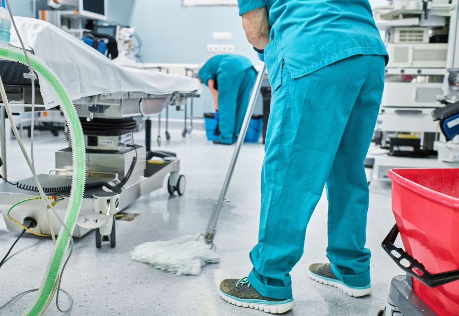 cleaning of hospital floors